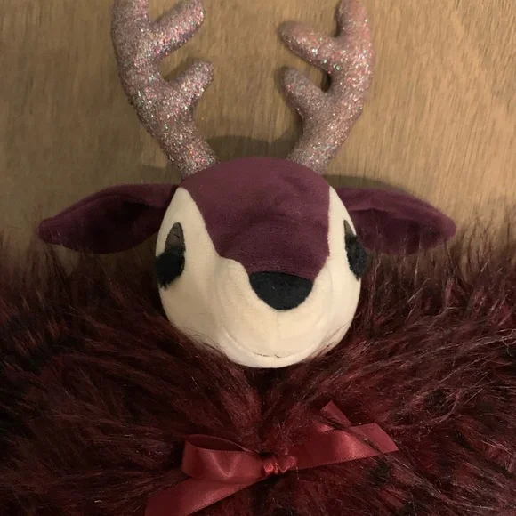 Jellycat Viola Reindeer Burgundy Plush Toy - Picture 7 of 13